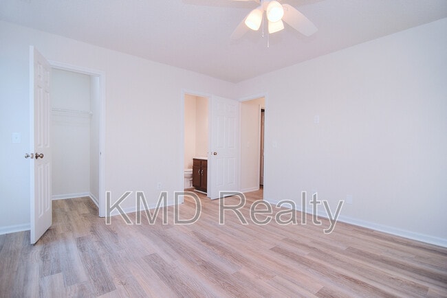 Photo - 6120 Meadow Rose Ln