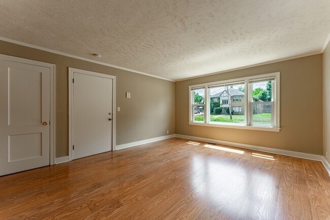 Photo - 2315 Auburn St