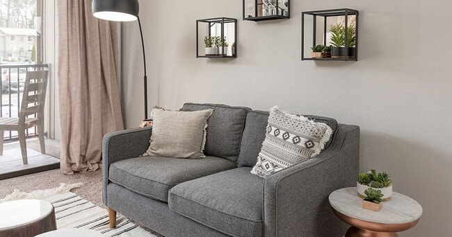 Photo - Tuckahoe Creek Apartments