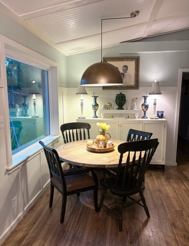 Photo - 219 Pinecrest Dr