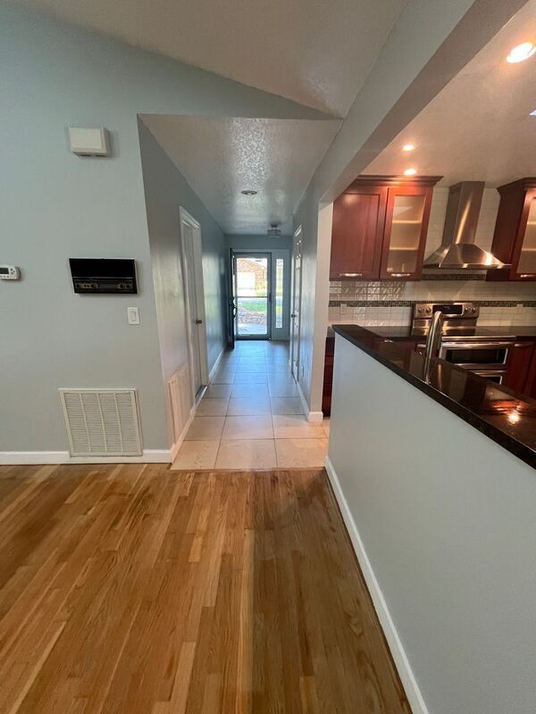 Photo - 353 Coble Dr