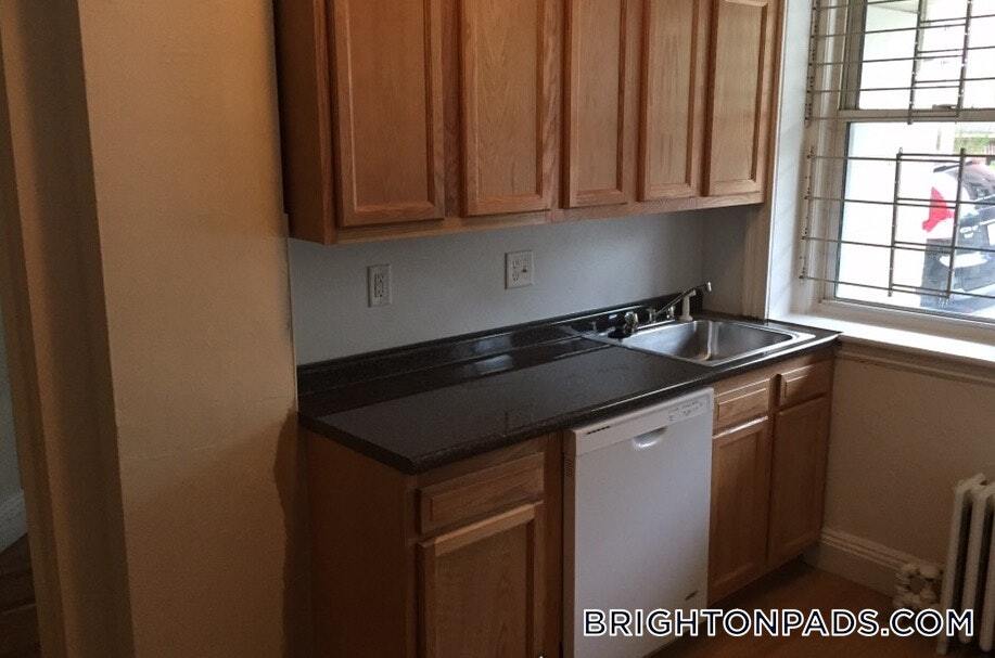 Photo - 116 Washington St Apartment Unit 2