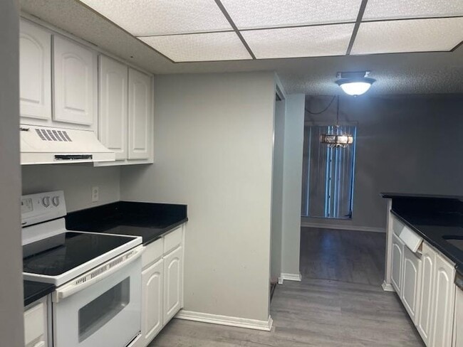 Photo - 5530 NW 44th St Unit 318C