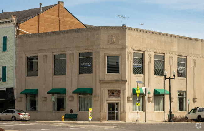 Building Photo - 1 Monument Sq Rental