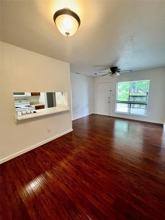 Photo - 1705 Crossing Pl Unit 132C