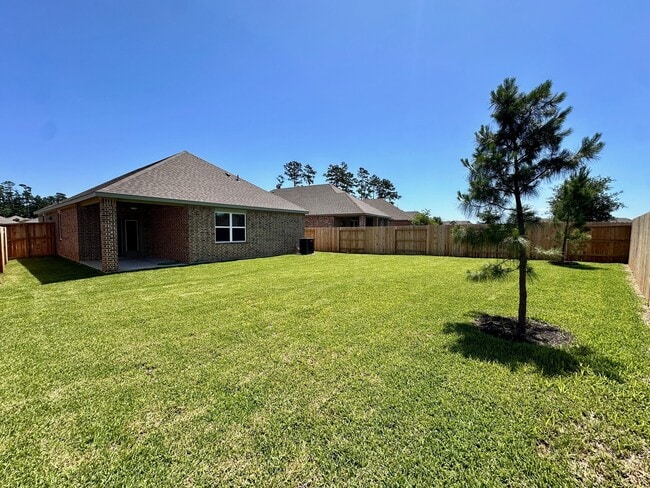 Photo - 6119 White Spruce Dr