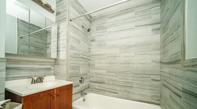 Photo - 38 Fayston St Unit #2