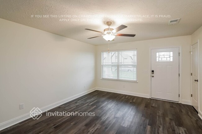 Photo - 319 Green Hills Dr