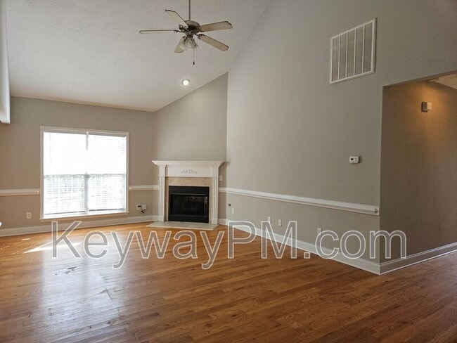 Photo - 808 Tyler Woods Dr