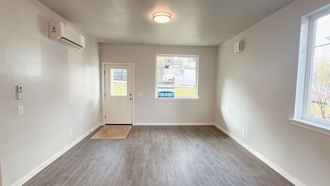 Building Photo - 1000 Billy Frank Jr. St Unit 707 E Laurel, #101