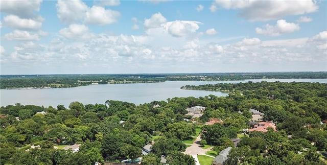 Photo - 7141 Twin Tree Ln