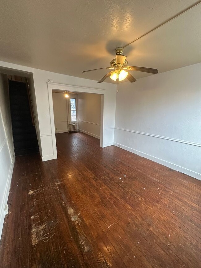 Photo - 731 S Beaver St