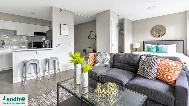 Photo - 305 Dr. M.L.K. Jr St S Unidad 103.1403595