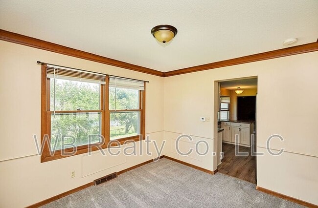 Photo - 2101 Pleasant St