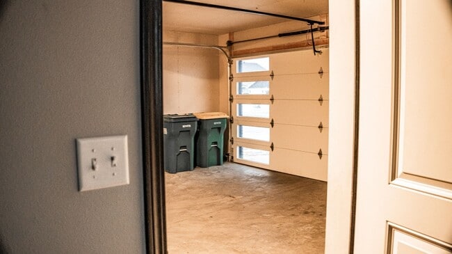 Photo - 6040 Kodiak Ln