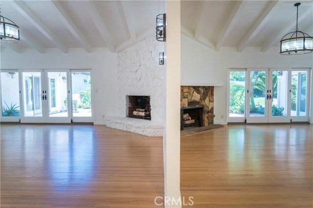 Photo - 5054 Encino Ave