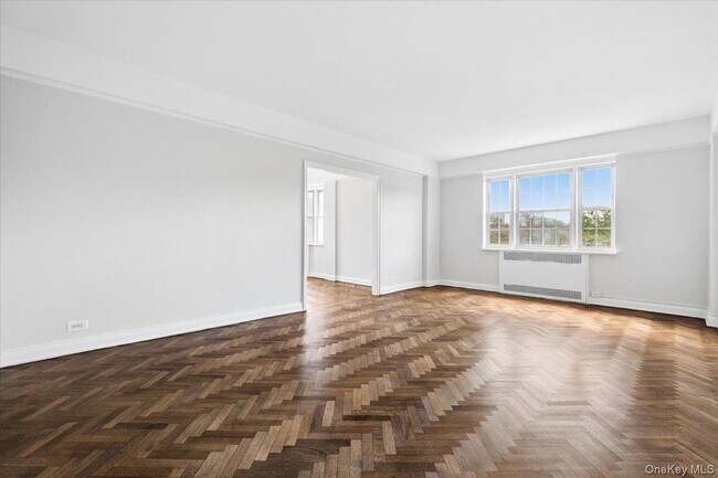 45 Popham Rd Unit 3L