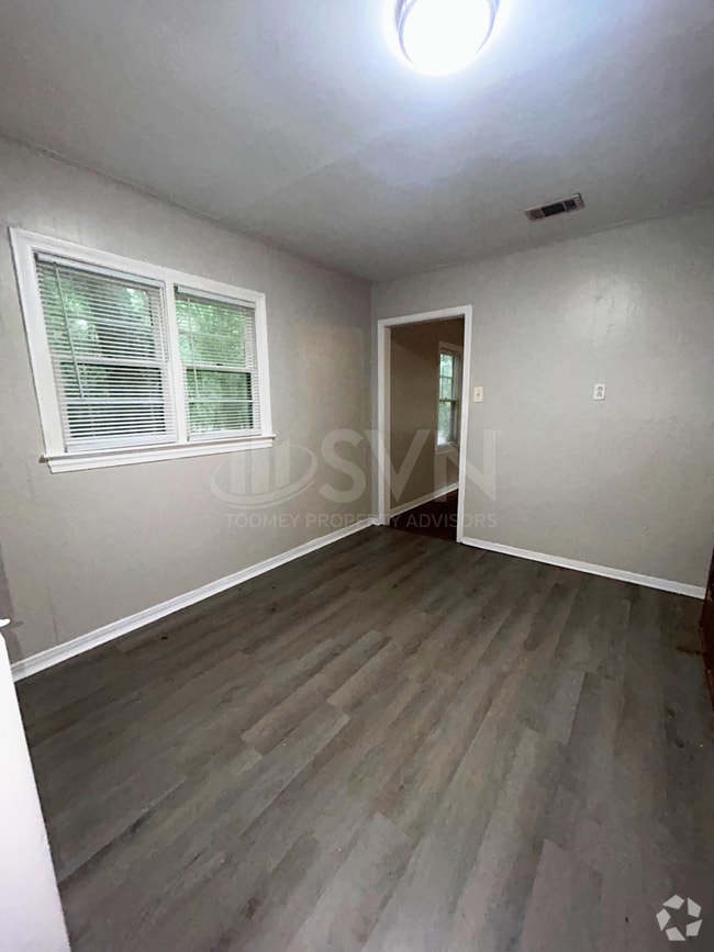 Building Photo - 2958 Frederick St Rental