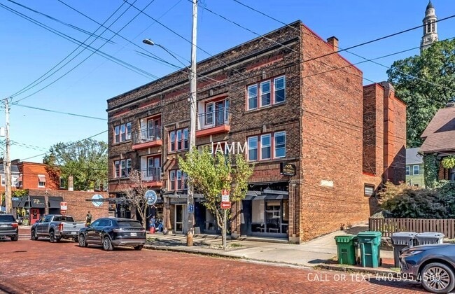 Building Photo - 2187 Murray Hill Rd Unit #2 Rental