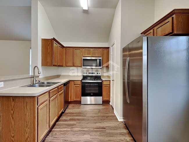 Photo - 3013 Lake Side Dr