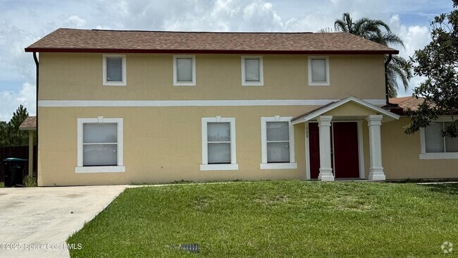 Building Photo - 508 Tasco Ave SW Rental