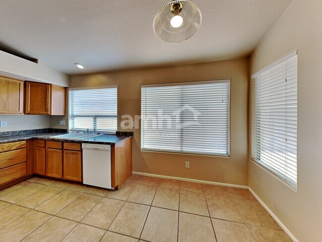 Photo - 16151 W Latham St