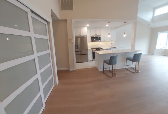 Photo - 239-70B Oak Park Dr Unit B