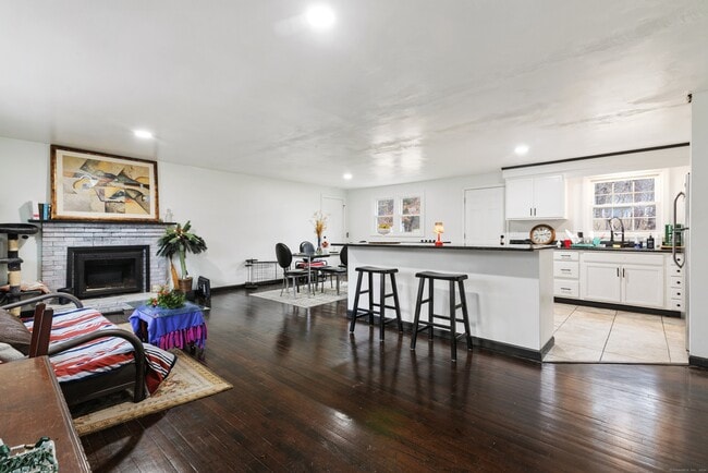 Photo - 45 Frederick Rd