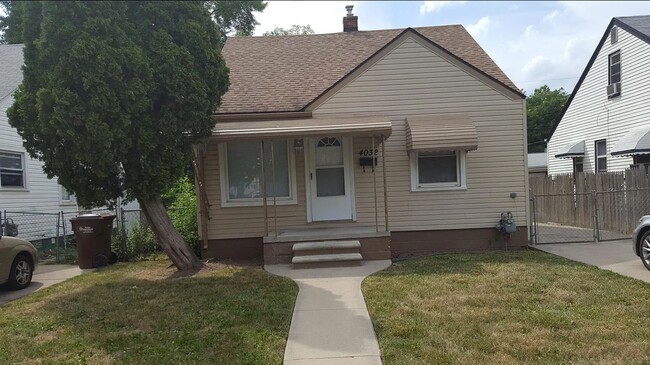 Building Photo - 4032 John Daly St Rental