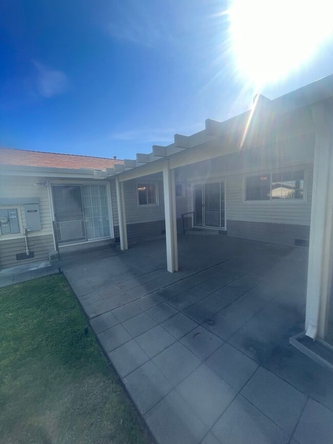 Photo - NICE OLDER HOME IN ESTABLISHED AREA