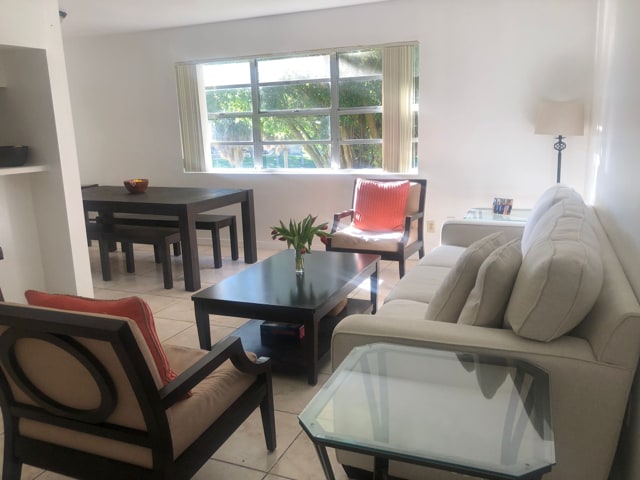 Living Room with view to the Lake - 15295 SW 107th Ln Unit 1023