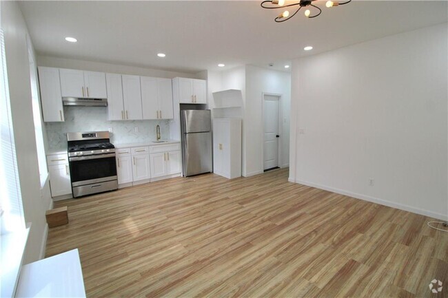 Building Photo - 1348 78th St Unit 2R Rental