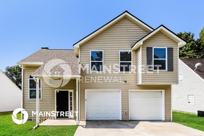 Building Photo - 7925 Woodlake Dr