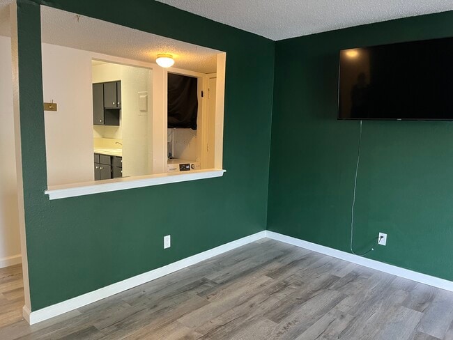 Photo - 3825 Montgomery Blvd NE Unit 127
