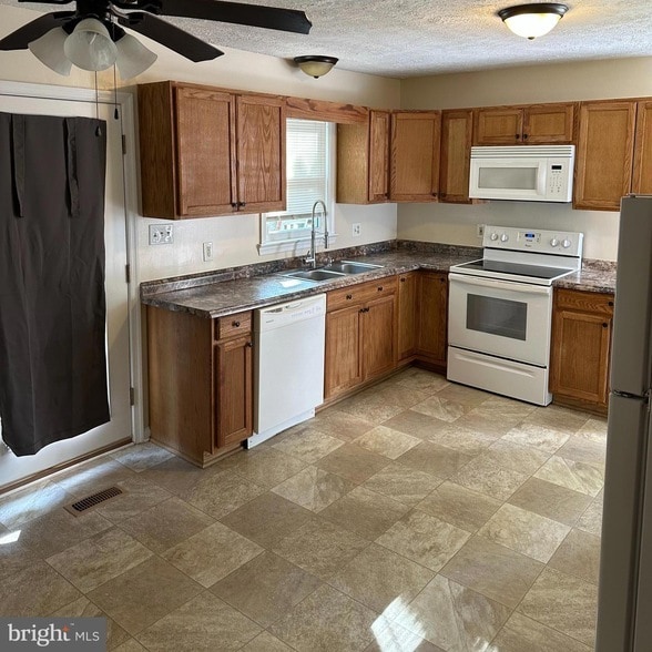 Photo - 11653 Cowpoke Cir