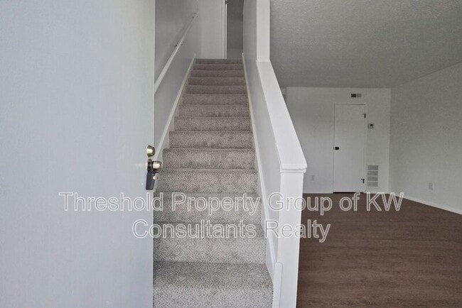 Photo - 2721 Brianlane Blvd Unit 2727