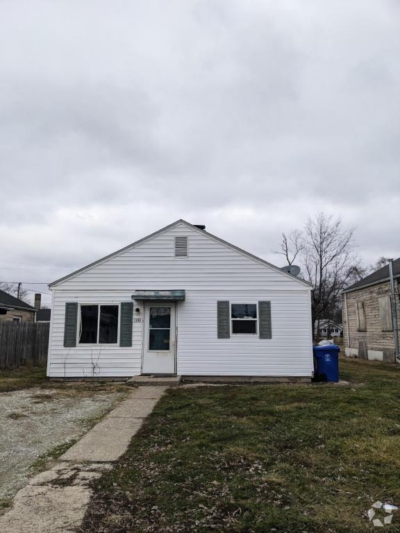 Building Photo - 1330 E Mulberry St Rental