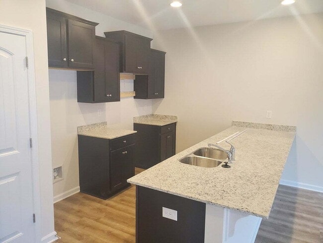 Photo - Great Townhome!