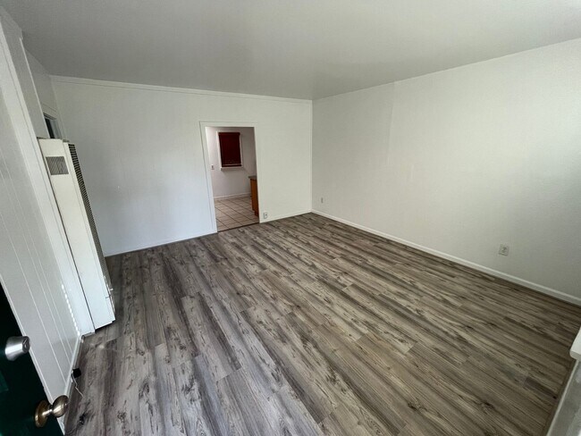 Photo - 4443 Bancroft-A Unidad A