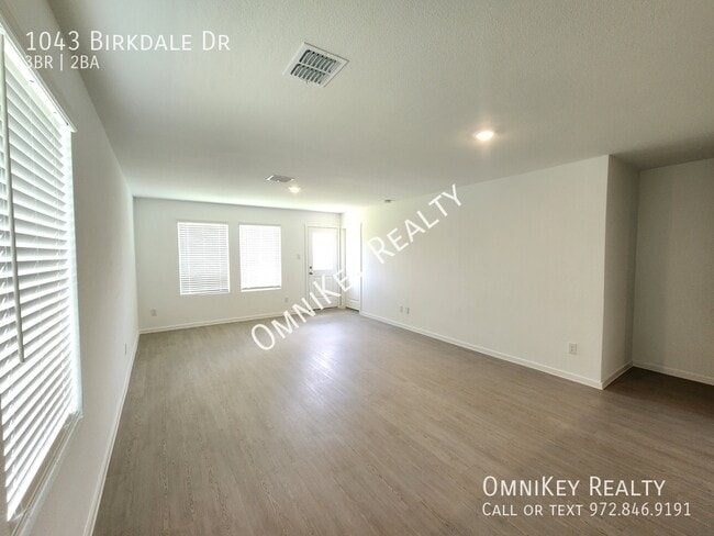Photo - 1043 Birkdale Dr