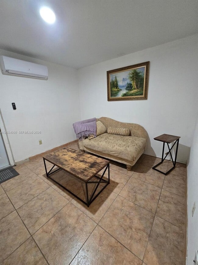 Photo - 4863 SW 148th Ct Unidad 1