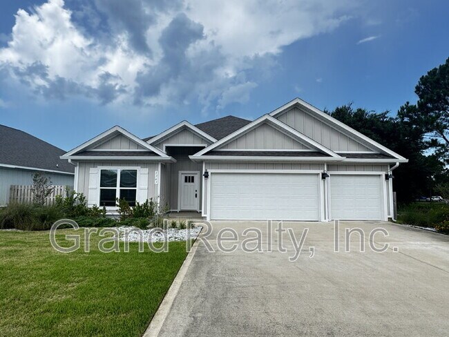 Photo - 1367 Sea Grv Ct House