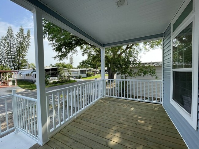 Photo - 5018 Windmill Manor Ave