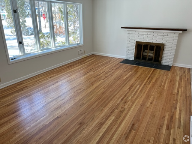 Building Photo - 5617 W 68th St Rental