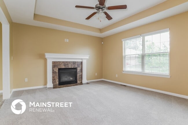 Photo - 1411 NW Hilltop Ln