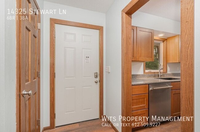 Photo - 14325 Stewart Ln