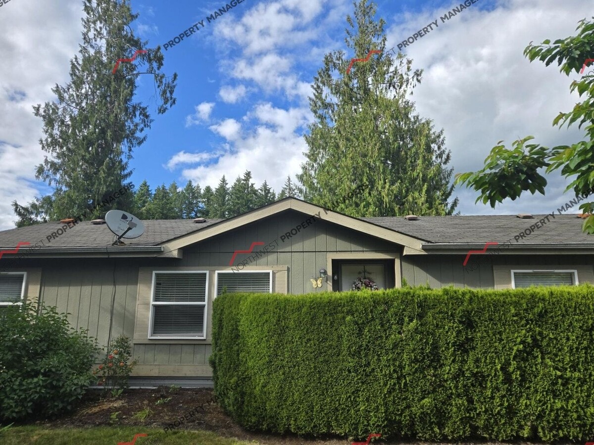 STATUS: AVAILABLE | T-23 | $1800 - STATUS: AVAILABLE | T-23 | $1800
