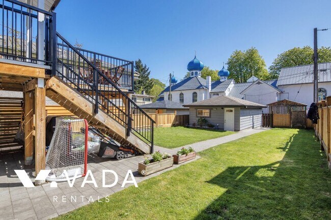 Photo - 76 E 42nd Ave