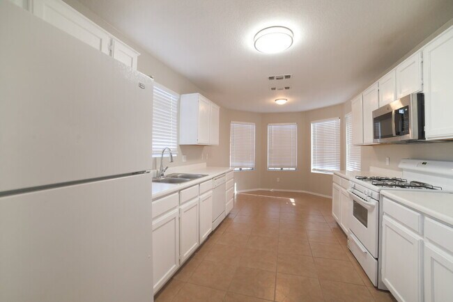 8556 W Ocotillo Rd