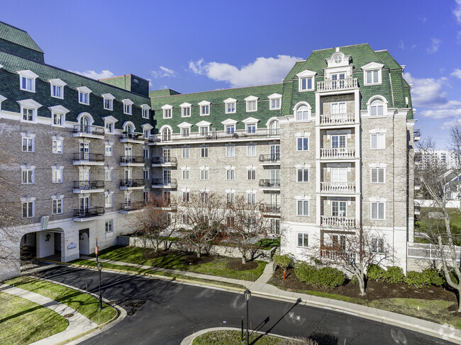 Photo - The Seaport At Marina Bay Apartments
